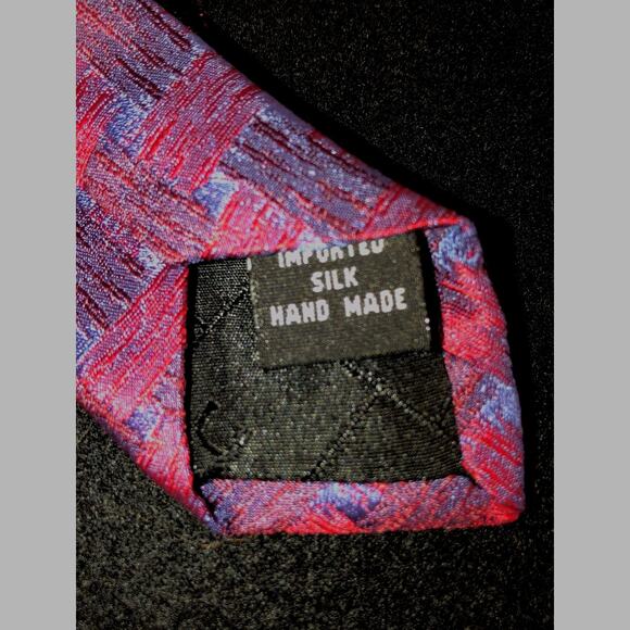 Kenneth Cole New York  SEXY Shimmer Red and Blue‎ Men’s Tie - Picture 5 of 5